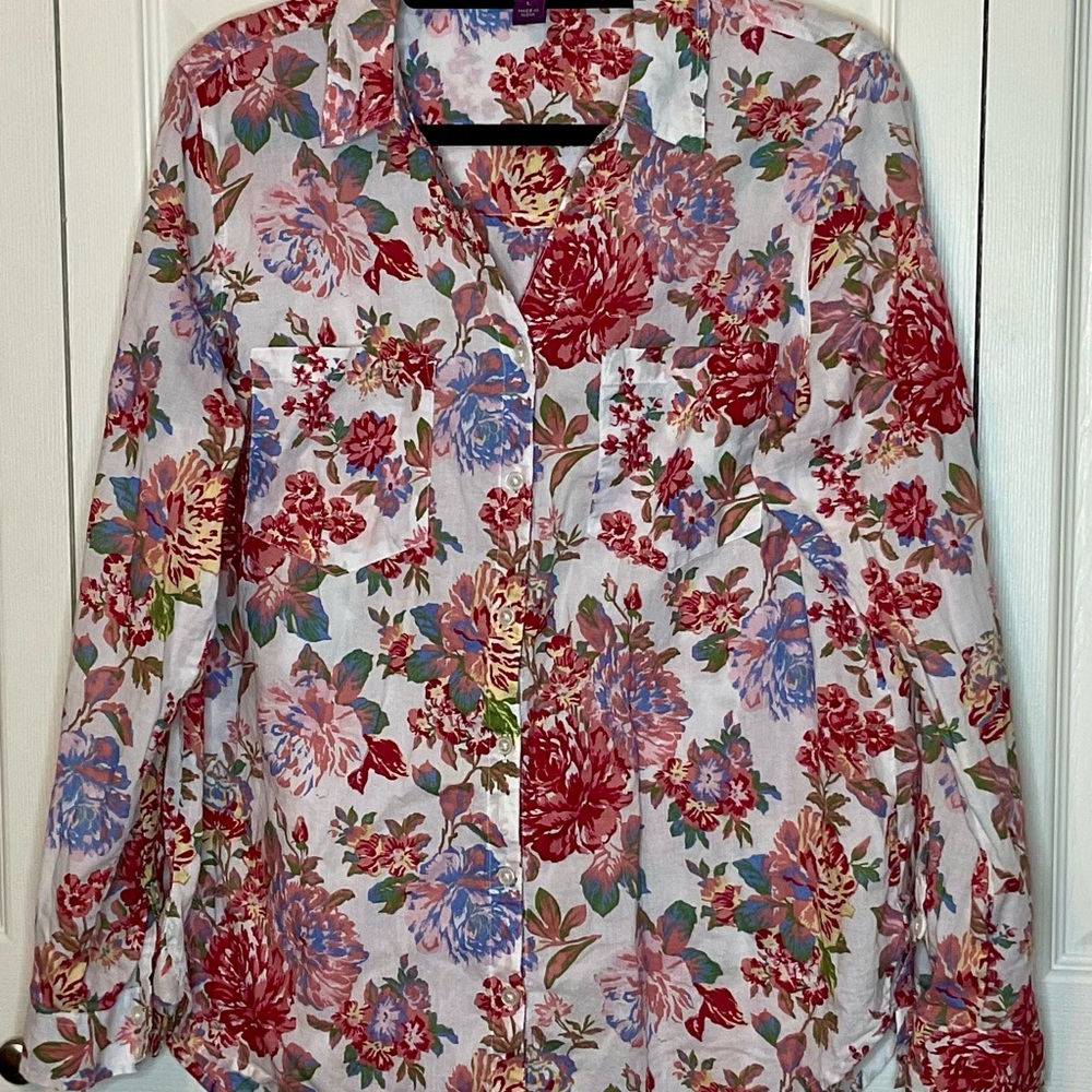Gloria Vanderbilt Floral Button-Up Blouse